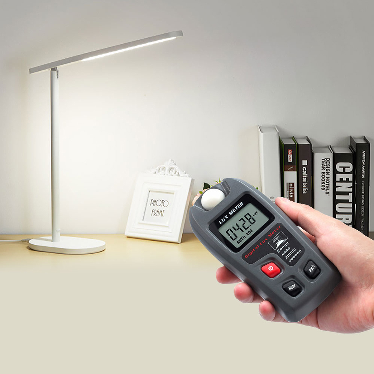 MT30 LCD Digital Display Handheld Light Lux Meter Tester Luxmeter Luminometer