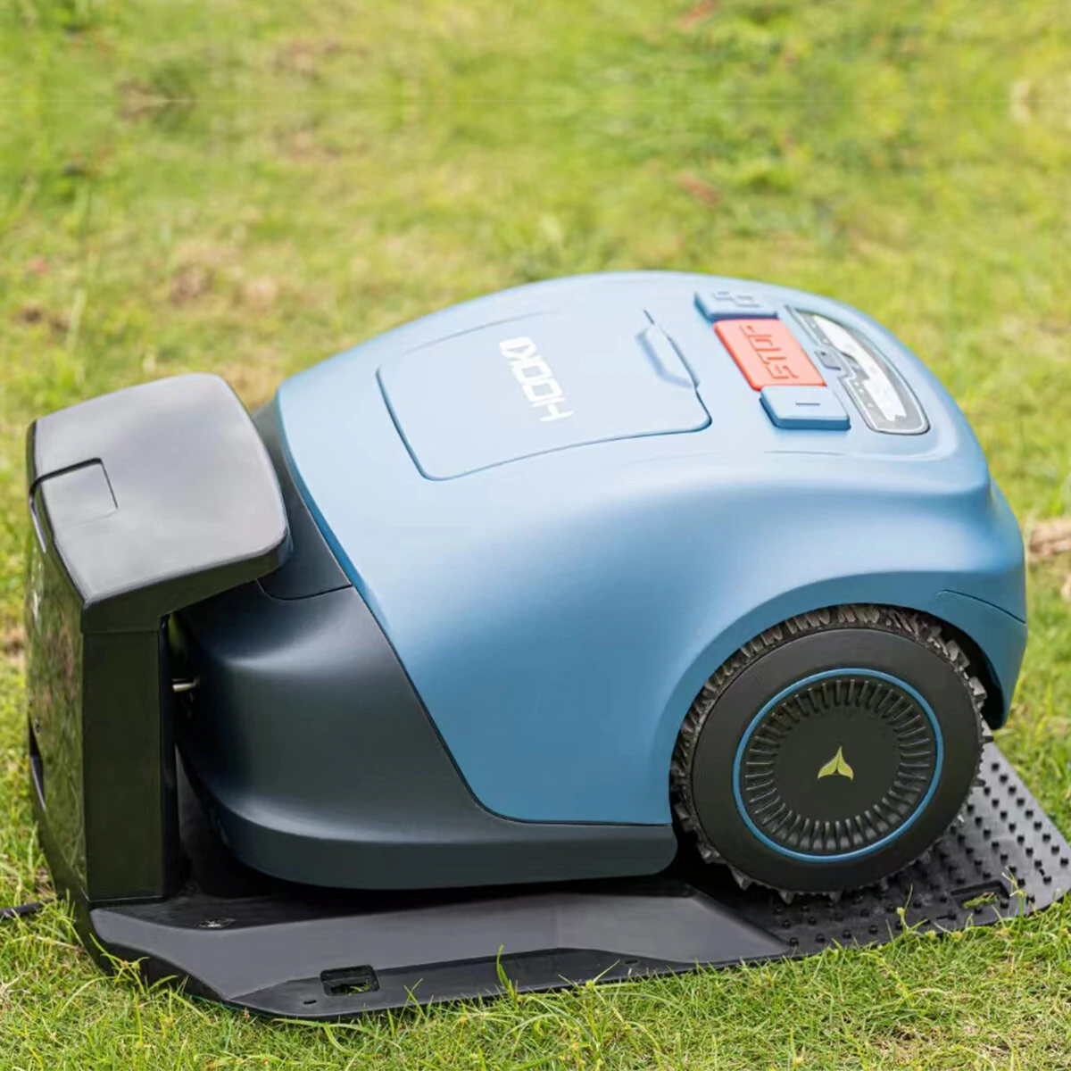 Robotic Lawn Mower with AI Navigation - 3000 RPM Brushless Motor - 20-55mm Cutting Height - Image 2
