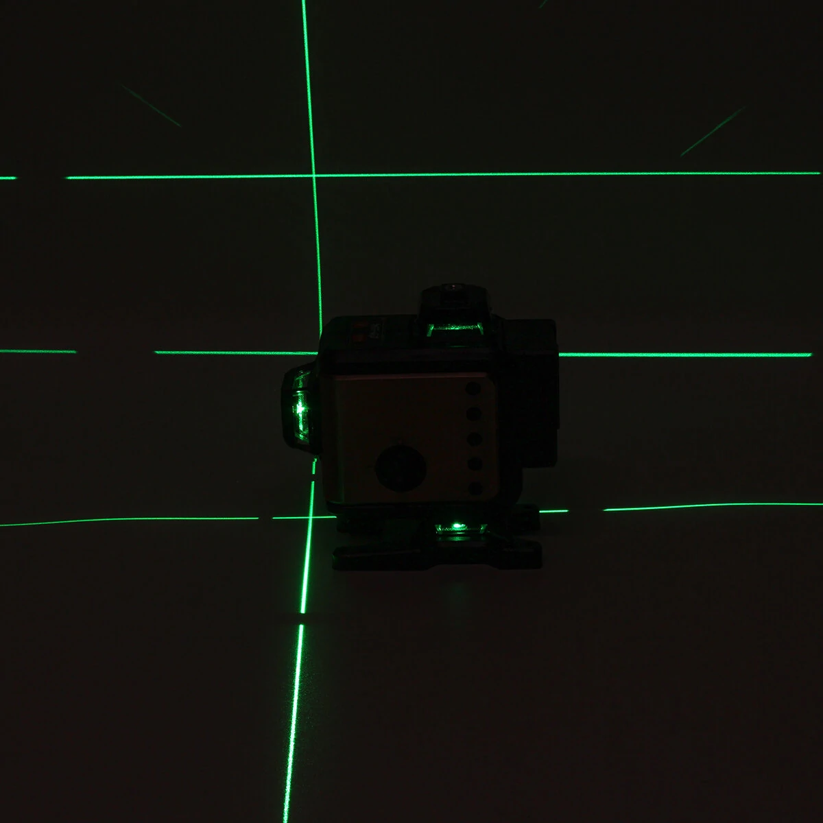 4D Green Laser Level - 12/16 Lines - 360° Auto Self-Leveling Tool - Image 2