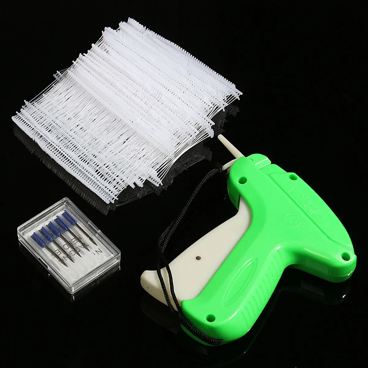 Garment Tagging Gun with 1000 Barbs & 5 Needles | Price Label Machine for Clothes - Image 2