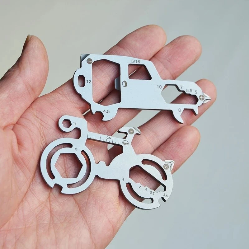 Multifunctional Tool Card | Stainless Steel EDC Gadget with 18 Repair Tools - Image 5