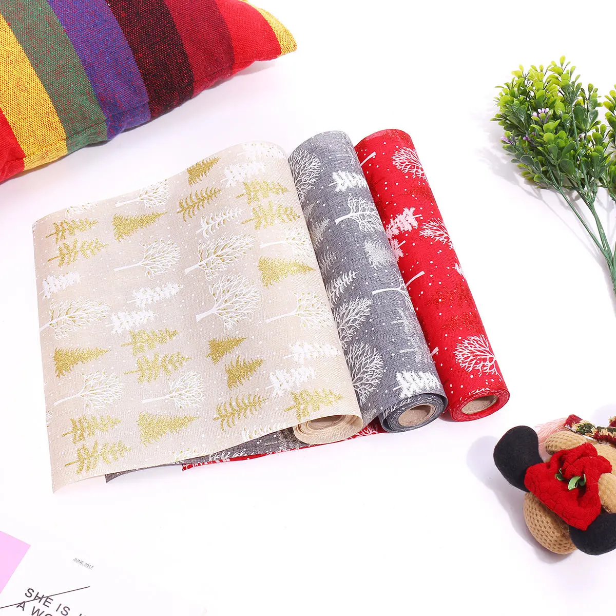 Christmas Tree Table Flag Tablecloth - Polyester XMAS Decorations - Image 3