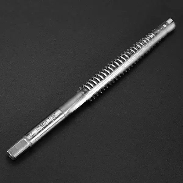 TR8x2 HSS 6542 Trapezoidal Tap Metric Ladder Screw Machine - Image 3