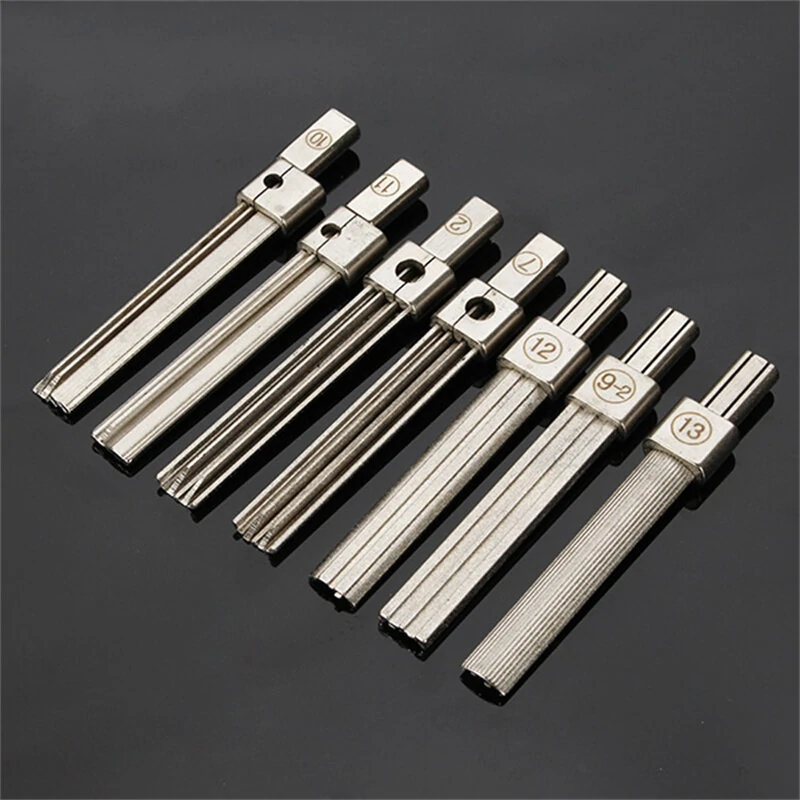 Daniu Lock Pick Tool Kit | Professional Locksmith Set in Plastic Case - Image 2