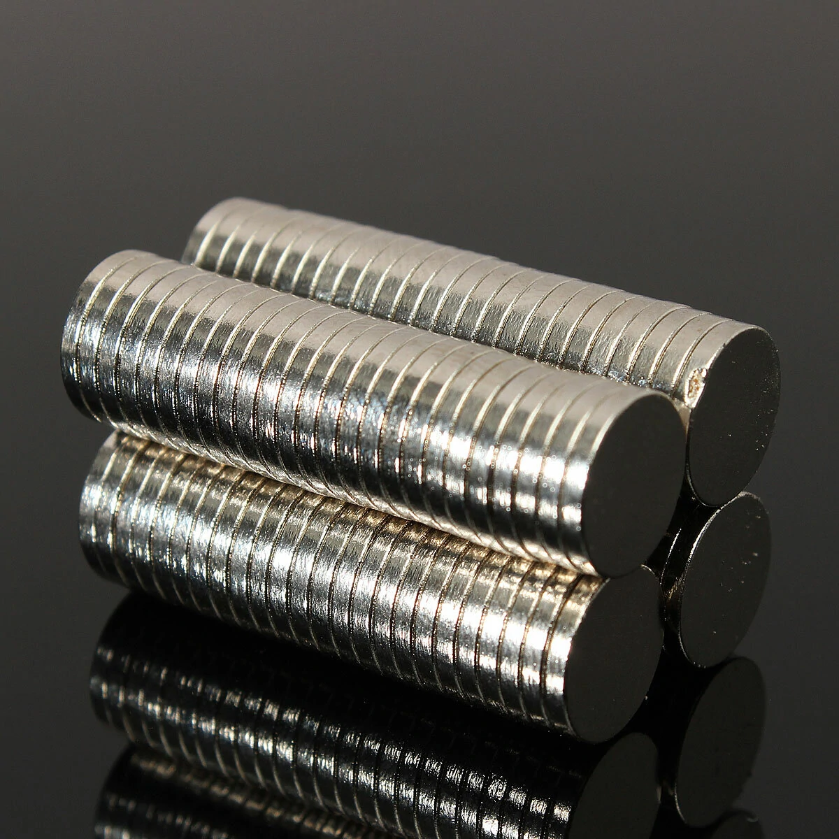 N50 Neodymium Magnets - 200pcs 10x1.5mm Strong Cylinder Disc Magnets - Image 2