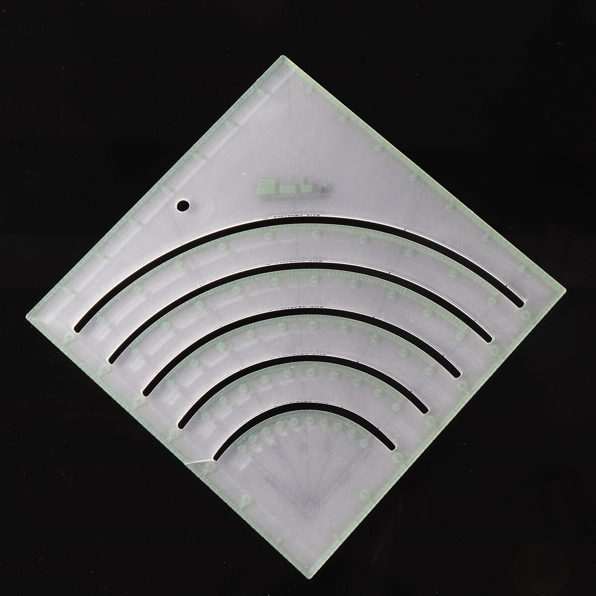 Acrylic Circle Cutter Ruler for Quilting - Multifunctional Fabric & Paper Tool - Image 5