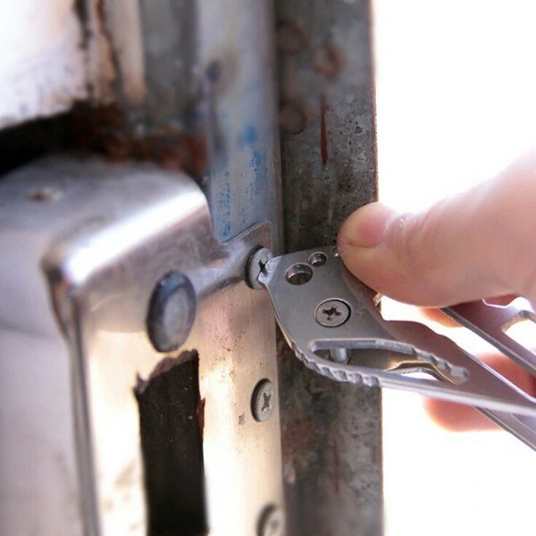 DANIU EDC Multi Pocket Tool Carabiner - Screwdriver Wrench Key Holder Clip - Image 4