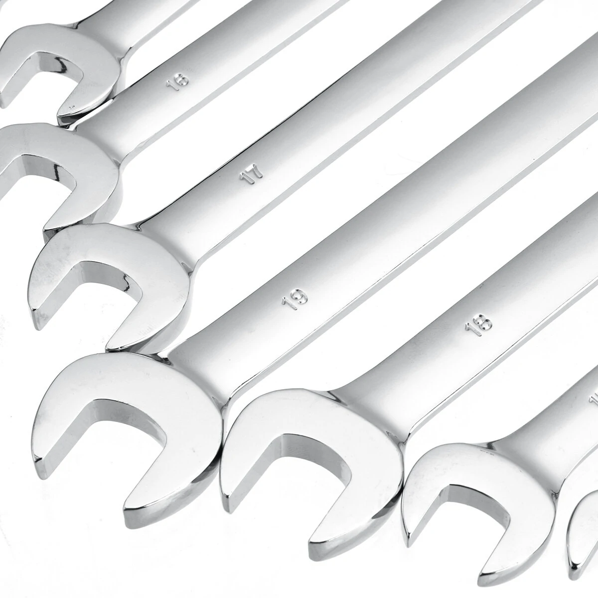 Craftsman 12-Piece Ratcheting Combination Wrench Set | Metric | Car Repair - Image 5