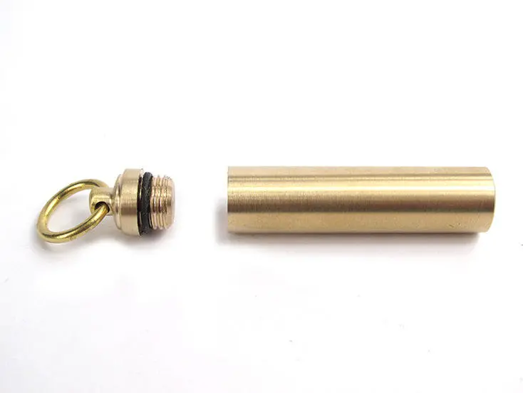 Copper Bottle Keychain - Waterproof EDC Tool & Life-saving Equipment - Image 4