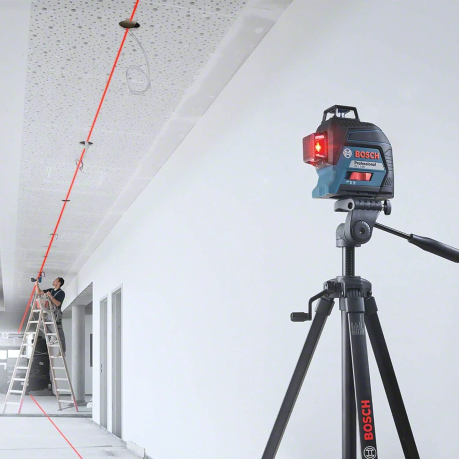 Original Professional GLL3-80 Laser Level | Self-Leveling ±0.3mm | 30m Range 3 Lines - Image 4