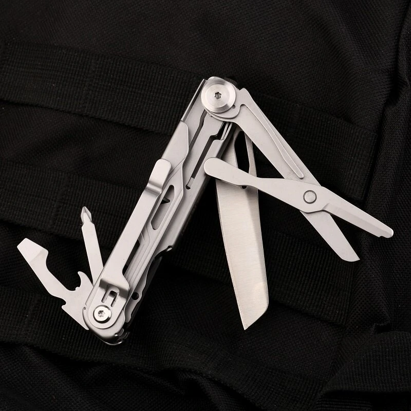 Multifunctional Knife - Outdoor EDC Tool with Folding Scissors & Window Breaker - Image 5