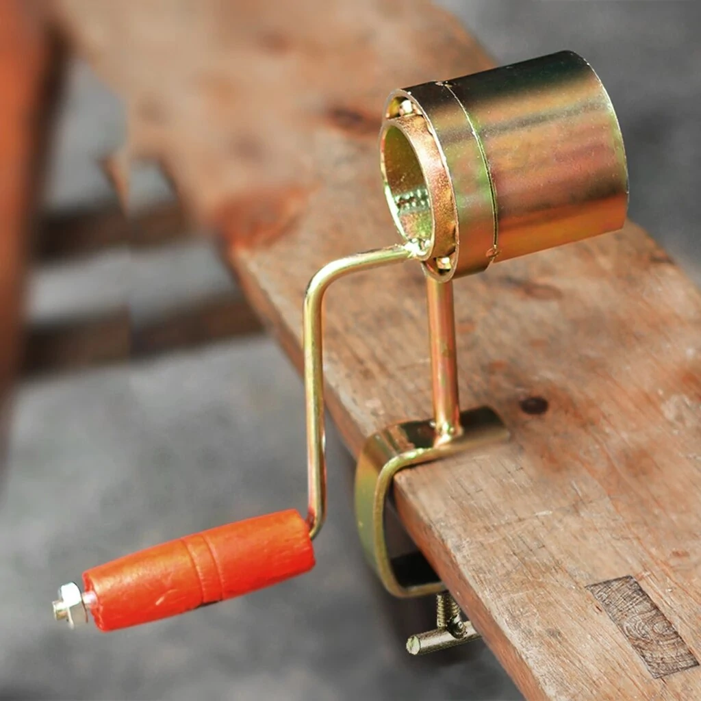 Household Manual Corn Thresher - Hand Operated Sheller Tool for Peeling & Shucking - Image 5