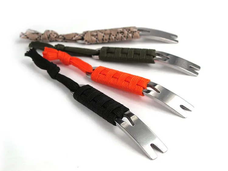 Stainless Steel Crowbar Keychain | Crank Blade Wire Winder & Nail Puller - Image 4