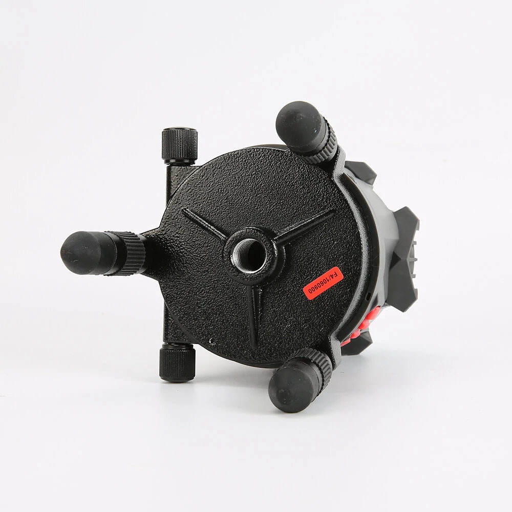 UNI-T LM555LD Green Laser Level - IP54 Waterproof & Dustproof - 5 Sectors - Image 3