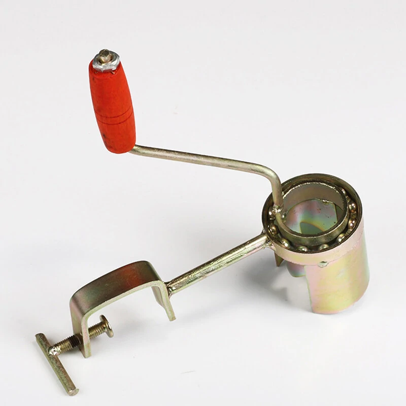 Household Manual Corn Thresher - Hand Operated Sheller Tool for Peeling & Shucking - Image 3