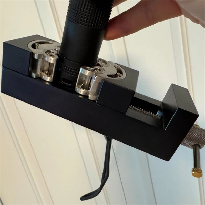Mini Fractal Vise - 85mm Jaw Opening | Aluminum Alloy & Compact Design - Image 5