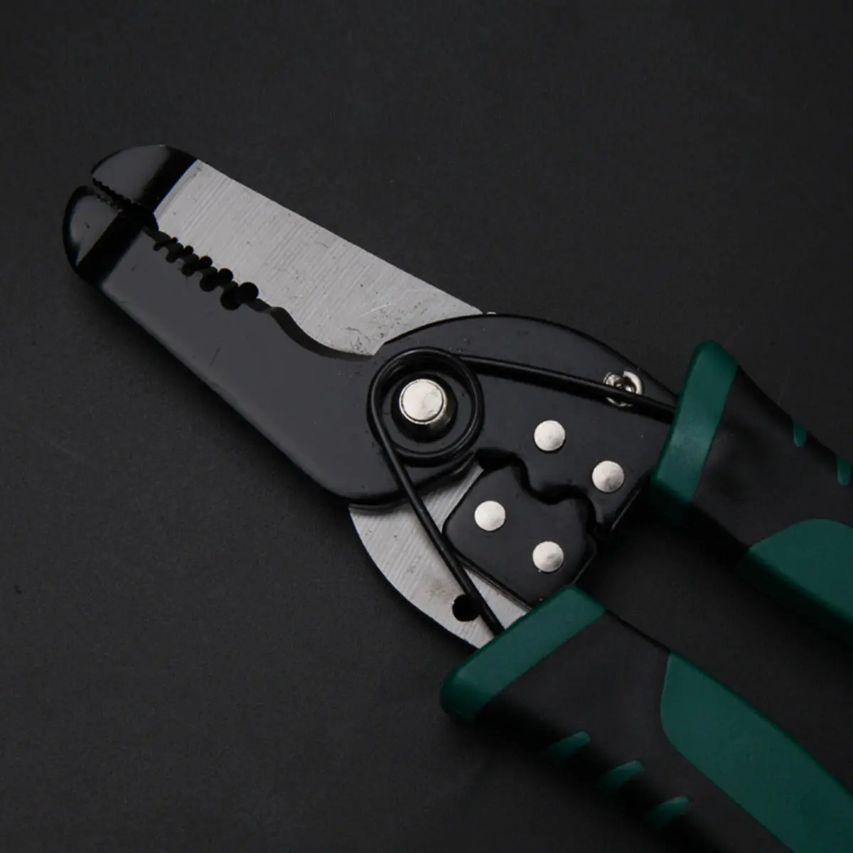 3 in 1 Wire Stripper Cutter Crimper Tool | Multifunctional Terminal Pliers - Image 5