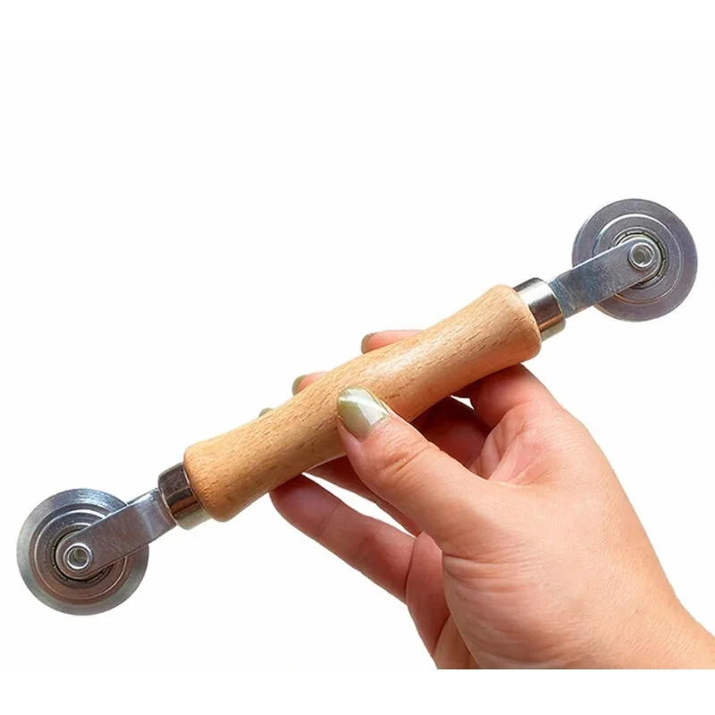 Wooden Handle Spline Roller Tool - 22cm Length 3.85cm Wheel for Screen Door & Window Installation - Image 2