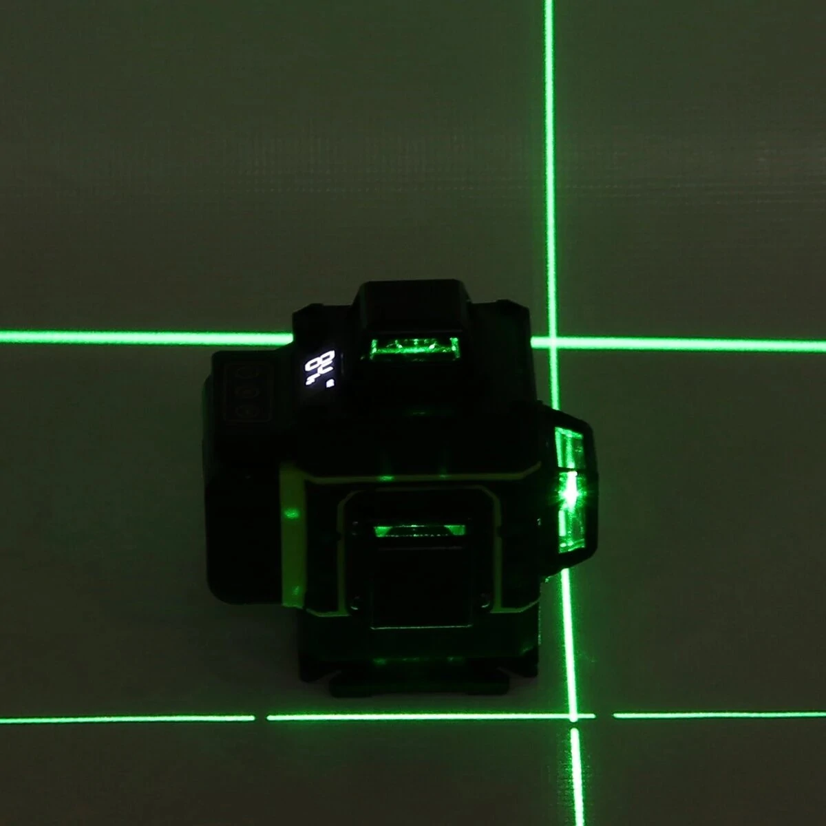 Strong Green Light 4D Laser Level - 16-Line Remote Control with Wall Frame - Image 2