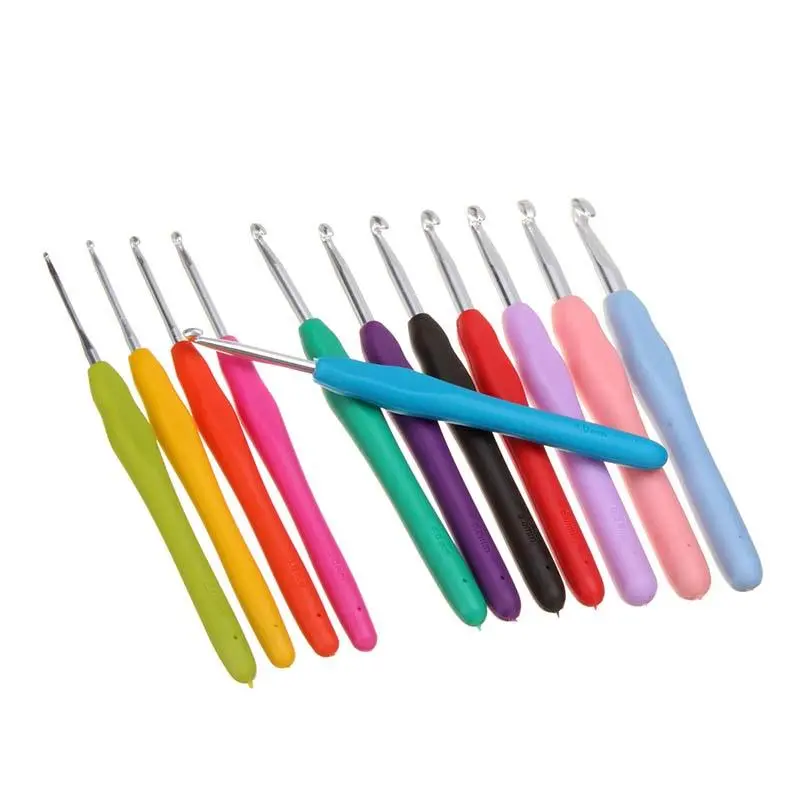 Crochet Hooks Kit - 12 Sizes with Storage Bag | Yarn Knitting Needle Set - Image 3