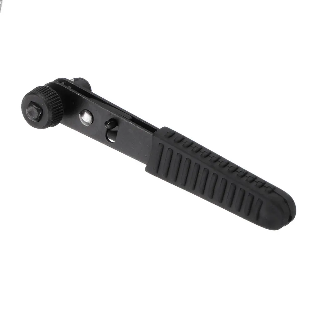 Craftsman 1/4 Inch Mini Rapid Ratchet Wrench | 6.35mm Quick-Release Socket Driver - Image 5