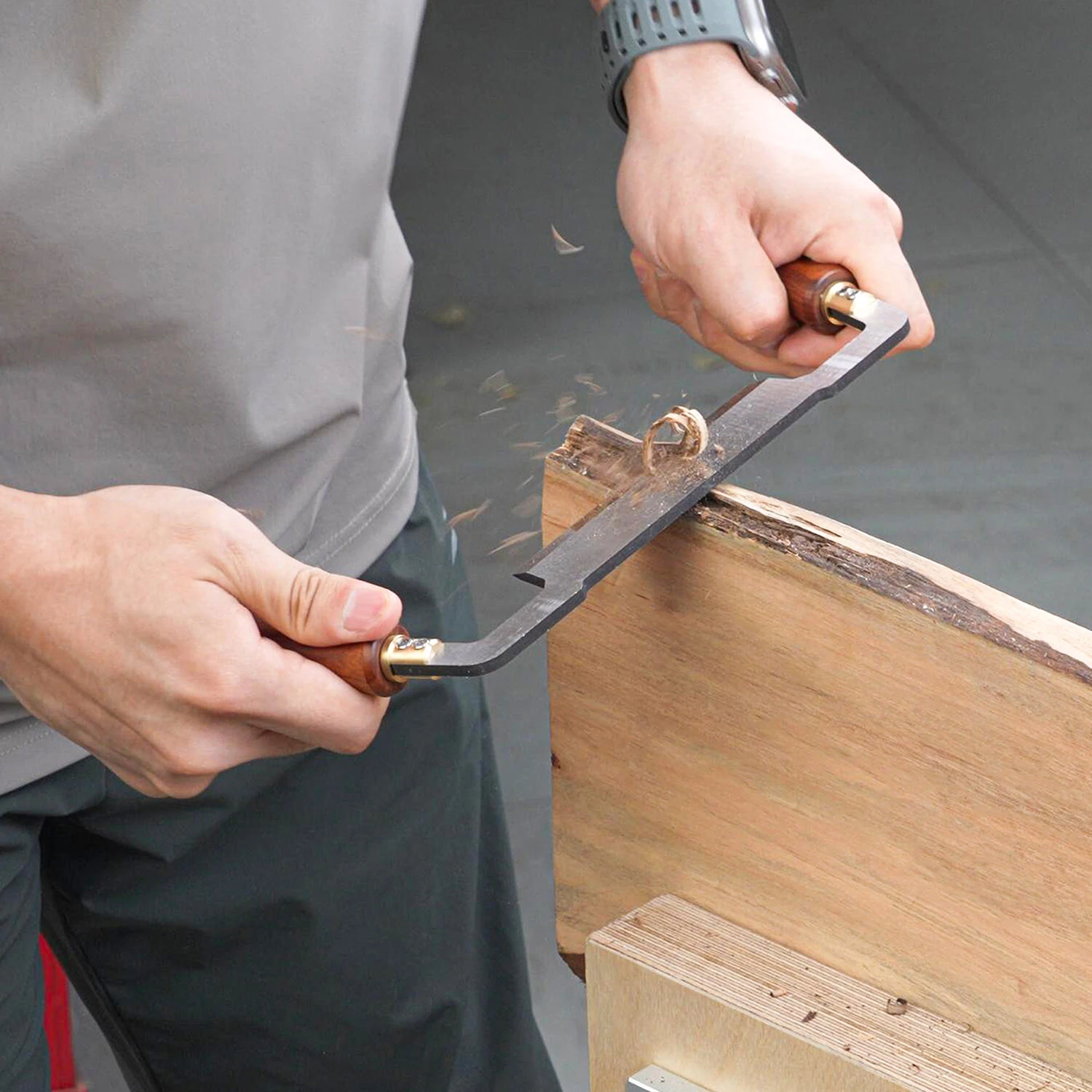 GANWEI Woodworking Draw Knife - HSS Blade 6mm Thick 110mm Wide | Ergonomic Wooden Handles for Precision Carving - Image 3