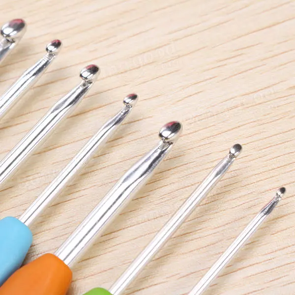 Boye Aluminium Crochet Hooks Set with Plastic Handle - Knitting Needles & Weave Kit - Image 5