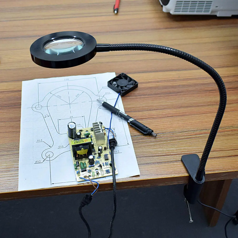 DANIU USB Magnifying Glass with 42 LED Lights | 3X Bench Vise Table Clamp & Flexible Desk Lamp - Image 3