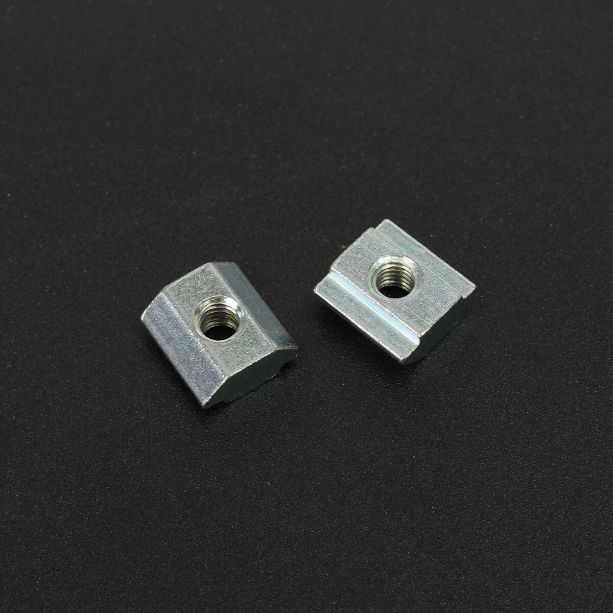 M4 T-Slot Nuts for 2020 Aluminum Profile - 50pcs Zinc Coated Plate Accessories - Image 3