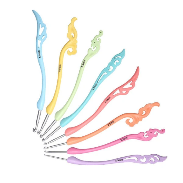 Clover Aluminum Crochet Hooks Set - 8PCS Soft Handle Knitting Needles