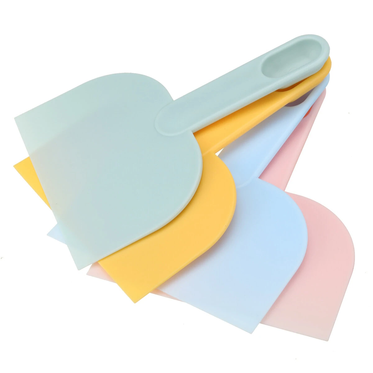 Plastic Dough Scraper - Multifunctional Baking Tool for Pastry & Bread